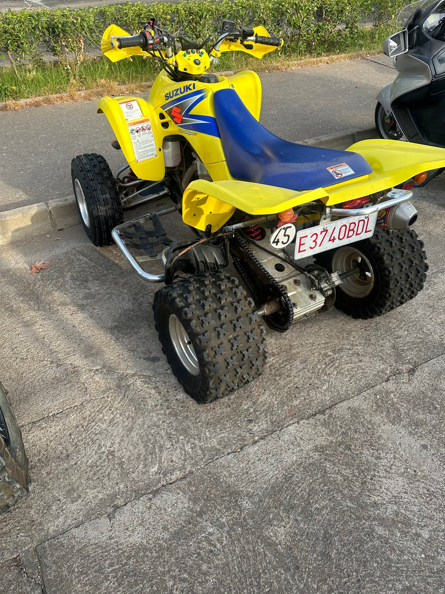 Suzuki ltz 400