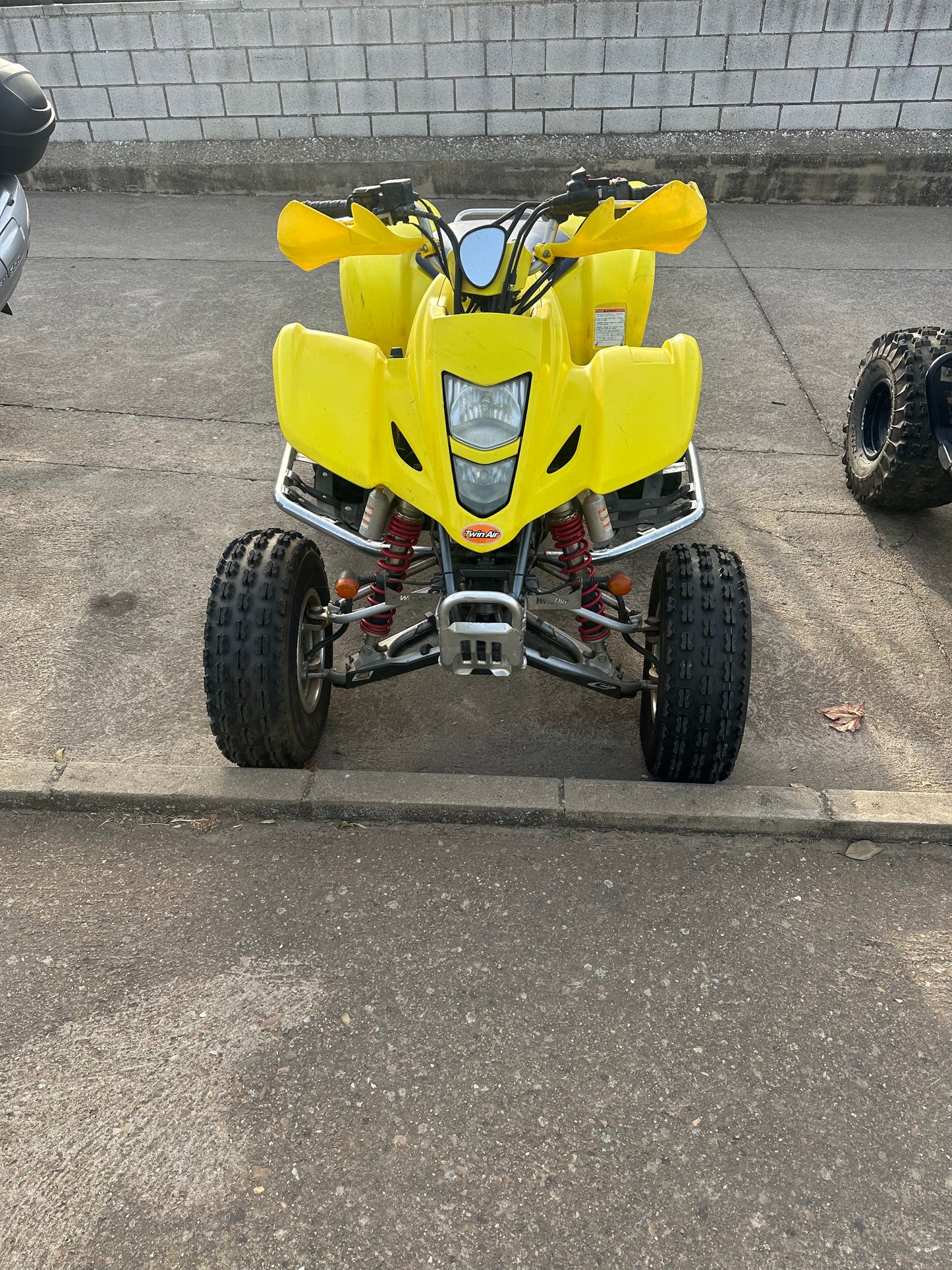 Suzuki ltz 400